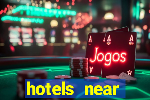 hotels near hollywood casino